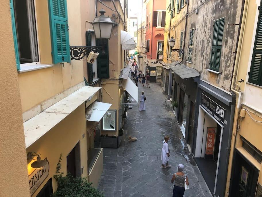 Budello Di Alassio, Ampio Appartamento Con Box מראה חיצוני תמונה